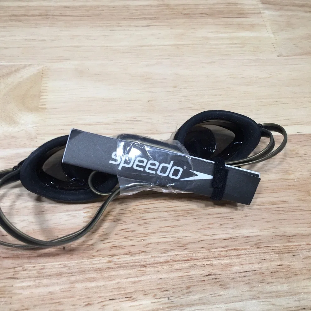 Speedo Vanquisher 2.0 Mirror Swimming Goggles Black Gold 0424 10743 New No Box